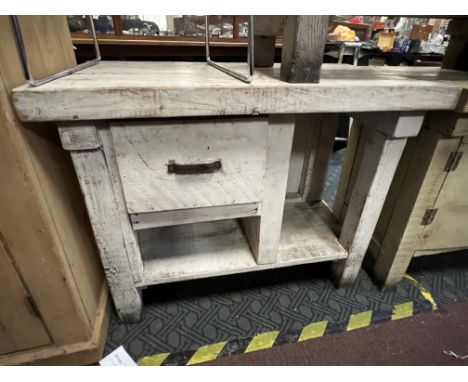 WORK BENCH