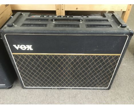 A Vox AC30 guitar amplifier, serial number 25924.