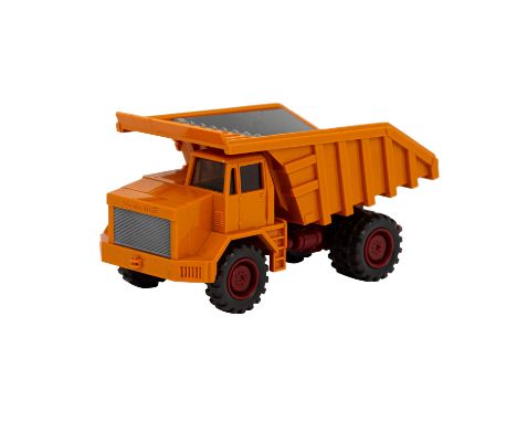   WIKING Kaelble Kipper, 1968-72,  gelborangefarbene Karosserie , Bodenprägung "Wiking Germany 67 k", GK 672/2.  WIKING Kaelb