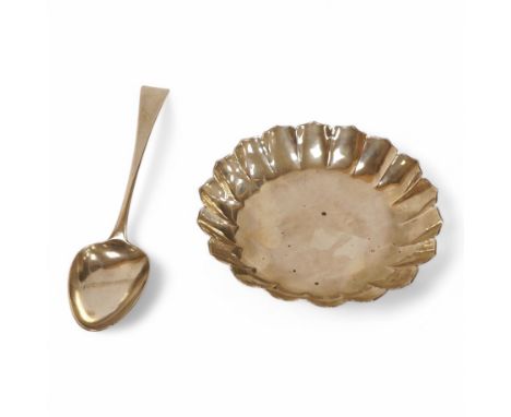 A modern silver dish by D.J. Anderson, London, 1998, diameter 14.4cm, together with a  George III silver Old English pattern 