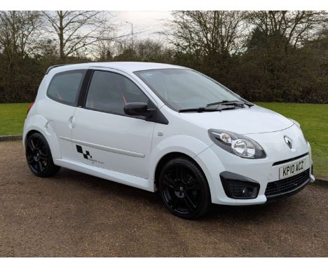 Make & Model:Renault, Twingo Date of Reg:KP10ACZ Colour:White cc:1598 MoT:2025-07-27 Fuel Type:Petrol Mileage:30200 Transmiss