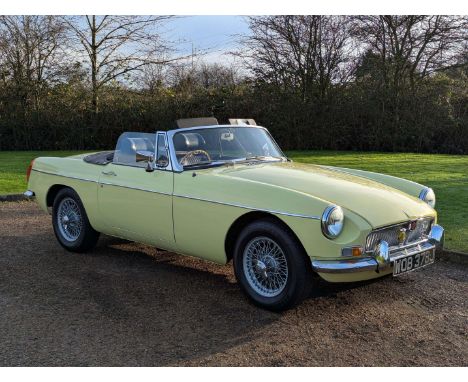 Make & Model:MG , B Roadster Date of Reg:WOB378J Colour:Yellow cc:1798  Fuel Type:Petrol Mileage:81274 Transmission:manual Su