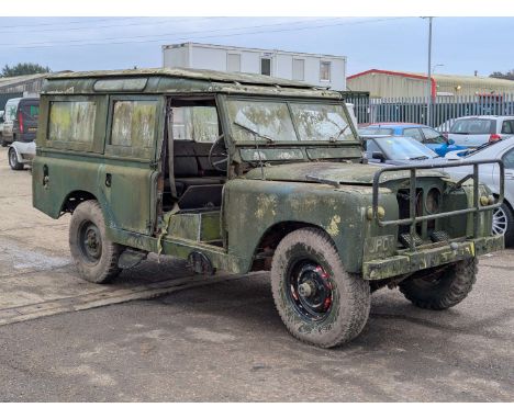 Make & Model:Land Rover , Series 2A Stationwagon Date of Reg:JPO407C Colour:Green cc:2286  Fuel Type:Petrol  Transmission:man