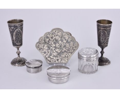 An Italian Silver Fan Shaped Compact and Other Silver Ware, the compact stamped 800 standard, engraved with flowers and leaf 
