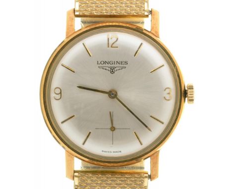 A LONGINES 9CT GOLD GENTLEMAN'S WRISTWATCH, GOLD PLATED BRACELET,  3.4 CM APPROX, INSCRIBED 'S.A.BISHOP, 1982, BRITISH AEROSP