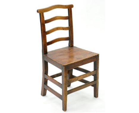 AN EARLY 19TH C ELM LADDER BACK CHAIR WITH BOARDED SEAT