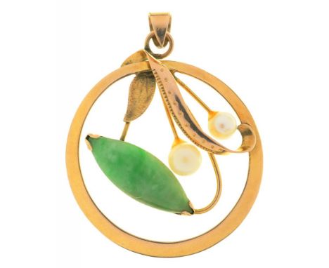 A JADE AND PEARL PENDANT, IN GOLD MARKED 14K, 4 X 3 CM APPROX, INCLUDING BAIL, 2.5G