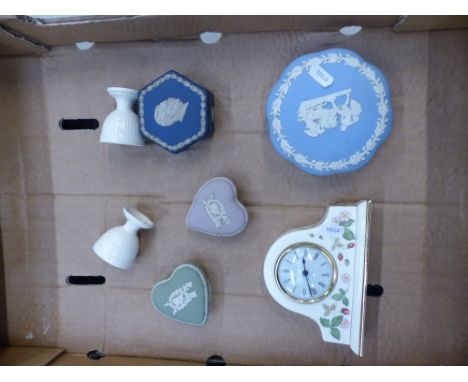 A collection of Wedgwood items to include Wild Strawberry mantle clock, jasperware lidded boxes &amp; two creamware egg cups 