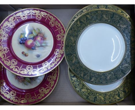 A set of 6 Wedgwood Florentine Arras Green Dinner plates W4170 Together with two Aynsley Cabinet plates signed D.Jones 