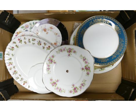 A Mixed Collection of Ceramic Plates to Inlcude Minton Haddon Hall, Royal Doulton Earlswood, Royal Albert Winsome etc. (1 Tra