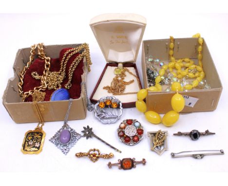 Selection of Gold, Silver and Costume Jewellery.  To include a 9ct Yellow Gold Brooch with an inset Round Brilliant Cut Ruby 