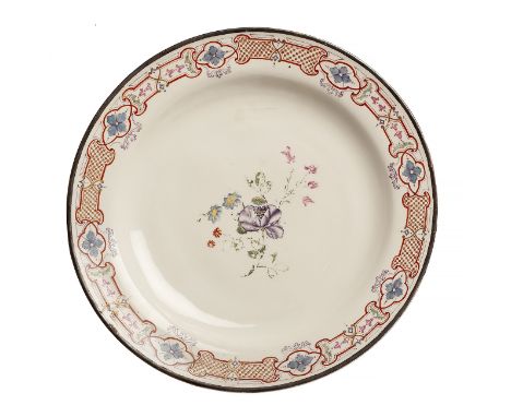 Glazed ceramic dish, Du Paquier, ca. 1735.Glazed ceramic.Measurements: 37 cm in diameter.Glazed ceramic dish decorated with p