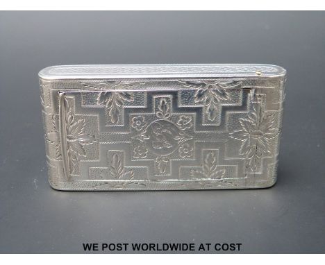 A George III hallmarked silver snuff box, maker John Shaw, Birmingham 1807 (length 7cm)