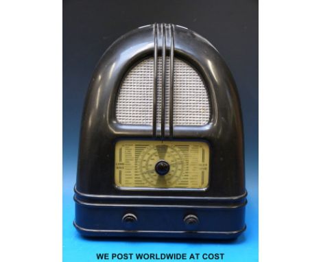 A Philco model 444 black backelite long wave/medium wave arch/dome shaped case with vintage car radiator look 