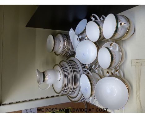 A quantity Royal Grafton seven place tea and dinner service in 'Majestic' pattern