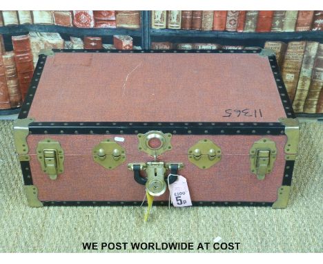 A vintage bound 'overpond' trunk/case (H29 x W76 x 42cm) 