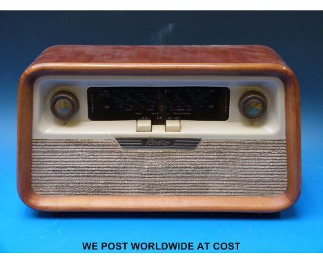 Perdio vintage C1960  radio in light case LW and MW