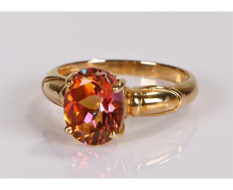 9 carat gold twilight topaz ring, ring size O