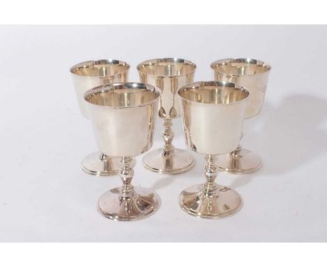 Set of five 1950s silver goblets (Birmingham 1954), all at 29ozs