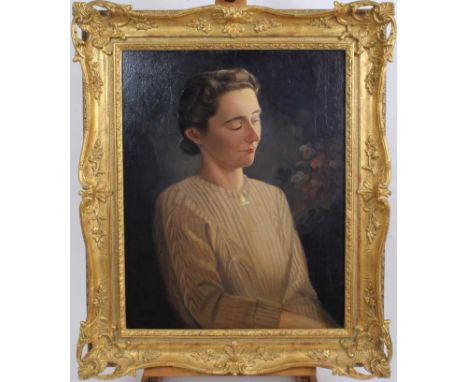 Andre De Moller (b.1942) oil on canvas - portrait of Daphne Simson, nee Todhunter, (1911-1982), in good gilt frame, 51cm x 41