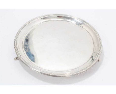 George III circular silver card tray, by Peter and Anne Bateman, (London 1791), 3.5ozs,15cm diameter