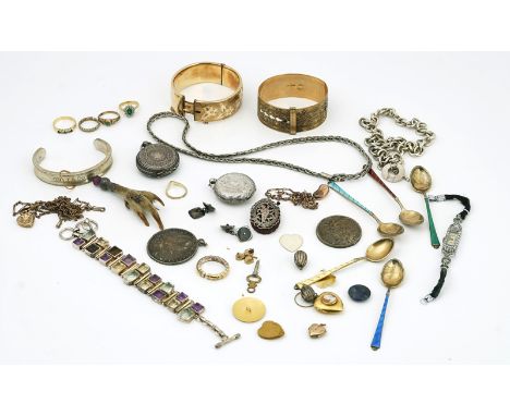 A silver and enamel bow brooch by Charles Horner, Chester 1914 and further items (Qty)to include a 9ct rolled gold bangle, a 