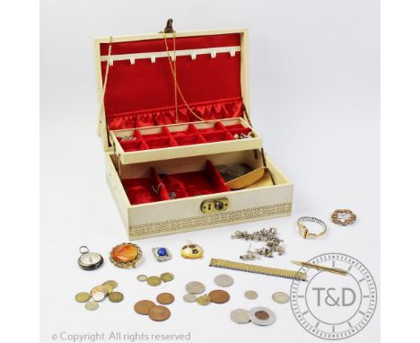 A box containing an assortment of vintage and costume jewellery, to include; a single strand, graduated, cultured pearl neckl