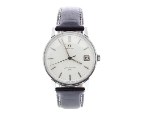 Omega Seamaster 600 stainless steel gentleman's wristwatch, ref. 136.011, circa 1964, serial no. 2xxxxx40, textured silvered 