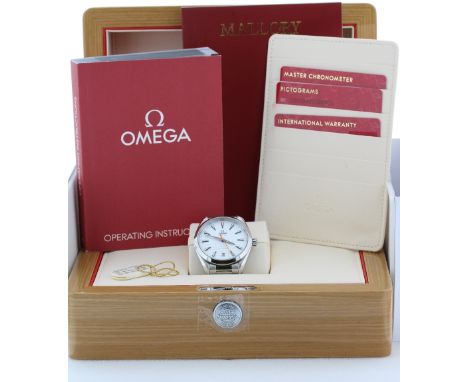 Omega Seamaster Aqua Terra 150M Co-Axial Master Chronometer stainless steel gentleman's bracelet watch, ref. 22010412102001, 