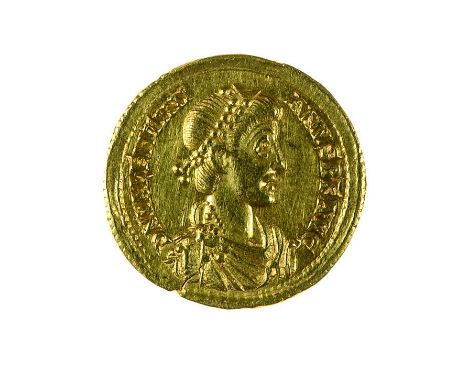  Solido databile al periodo 378-383 d.C. - Zecca: Mediolanum - Diritto: busto diademato di perle, drappeggiato e corazzato de