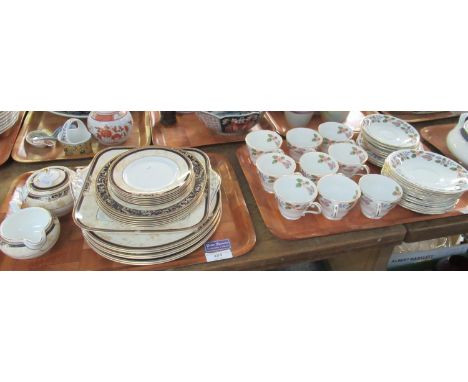 Two trays: Wedgwood Bicentenary 'Cornucopia' part dinner ware to include, 6 dinner plates, sandwich plate, 6 side plates 6 te