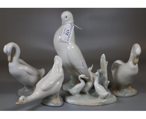 Collection of Nao Spanish porcelain bird figurines to include: Dove and Geese.  (5)  (B.P. 21% + VAT) 