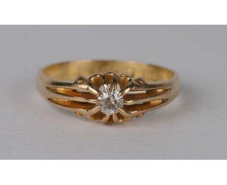 An 18ct gold and diamond solitaire ring, approx .25 carat, 5.6g, approx UK size 'W'.