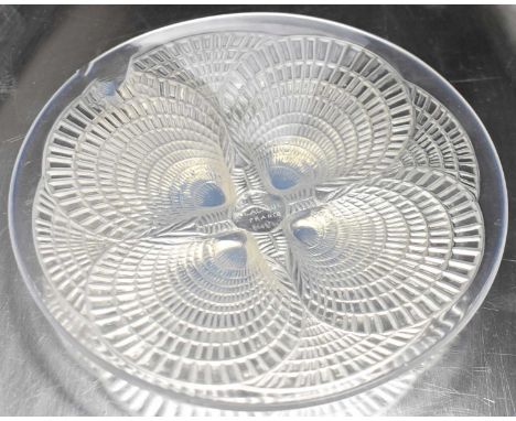 R LALIQUE, FRANCE; a small 'Coquilles' plate, diameter 16.5cm.Condition Report: This seems to be a trick in the light, there 