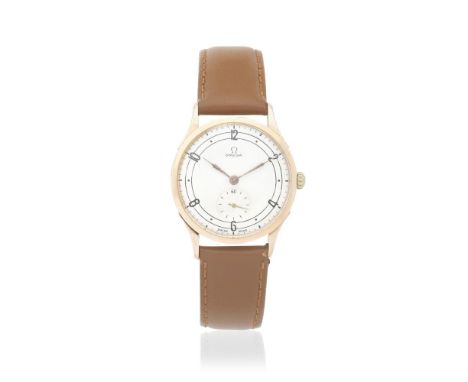 Omega. A 14K rose gold manual wind wristwatchDate: Circa 1943Movement: 15-jewel manual wind, No.9838305Dial: Silvered, black 