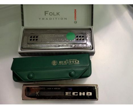 Hohner boxed Highlander mouth organ and a Hohner Echo mouth organ, no 2309. UK P&amp;P Group 1 (£16+VAT for the first lot and