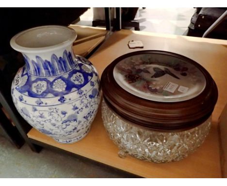 Large Chinese blue and white vase, character marks to base (at fault), H: 32cm, with 2 Bradex butterfly wall plates and a ver