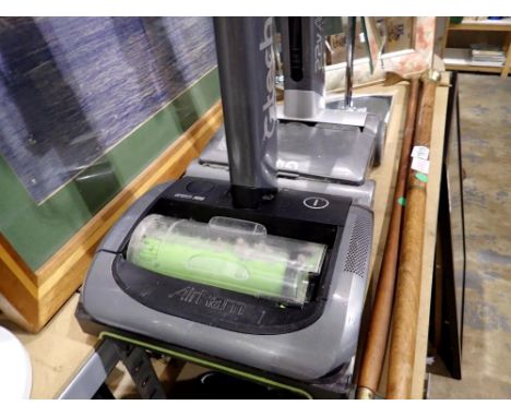 G-Tech 22v cordless vacuum cleaner, working. All electrical items in this lot have been PAT tested for safety and have passed