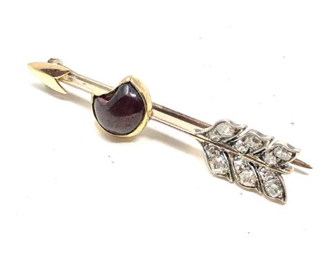 Fine antique rose diamond &amp; garnet crescent arrow brooch measures approx 4.6cm wide 