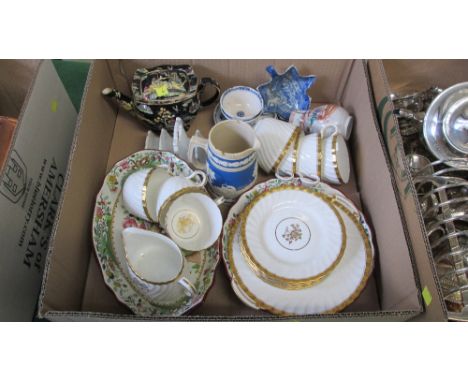 A Minton's Gold Rose part tea service, an early 19th century leaf shaped pickle dish transfer decorated with a tiger hunting 