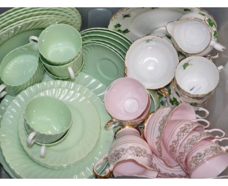 A quantity of ceramics to include a Minton pale green heart dinner service to include plates, side plates cups and saucers, a