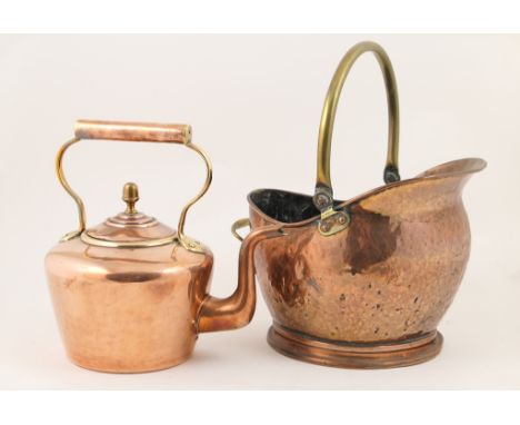 Victorian copper kettle, 22cm diameter; also a Victorian copper helmet shaped coal scuttle, 33cm (2)