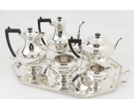 George V silver plated six piece tea service, by Gladwin & Co., Sheffield, comprising coffee pot, teapot, hot water jug, sucr