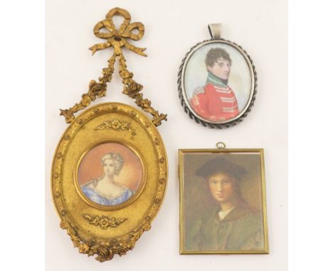 Early Victorian portrait miniature of a soldier in a red tunic, oval, 6.5cm x 5.5cm, mounted in a white metal rope twist fram