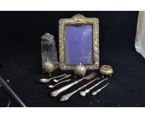 Collection of HM silver & white metal items, including three HM silver handled boot hooks, white metal cruet set & various ot