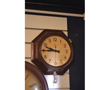 Smiths secTric Bakelite Electric wall clock 