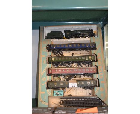 Marklin boxed engine and carriage set etc.played with af 