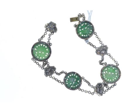 Hong Kong silver & jade roundels bracelet, circumference 200mm, gross weight 11.4 grams 