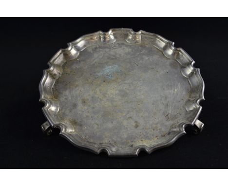 Silver footed salver, maker A Bros LTD, Birmingham 1958, diameter 15.5cm, 216 grams 