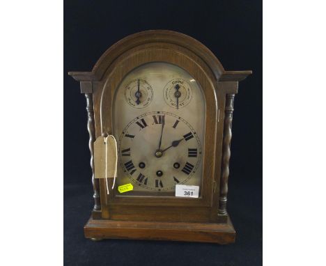Oak Mantle clock. German Junghans Striking clock c.1900. 